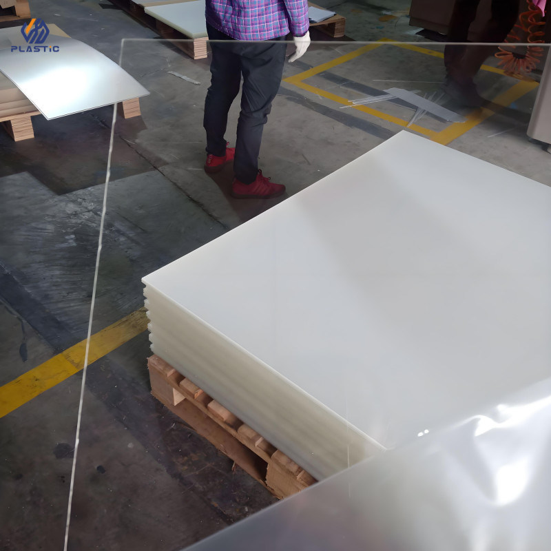 Outdoor Advertising Cut To Size Clear Perspex Sheet Heat Resistant OEM Logo