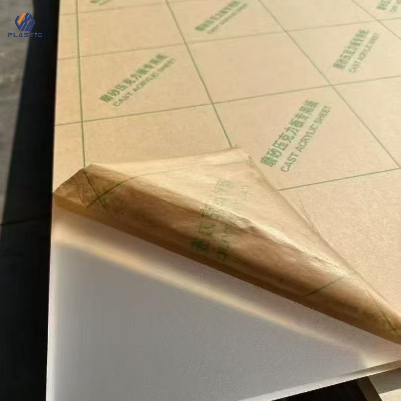 Half The Weight Of Glass Cast Acrylic Sheet for Easy Handling and Transport